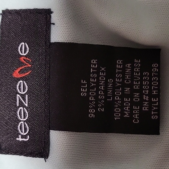 Teeze Me Ruffled Neck Faux Wrap Fully Lined Floral Back Zip Dress - Size 7 - Picture 5 of 7